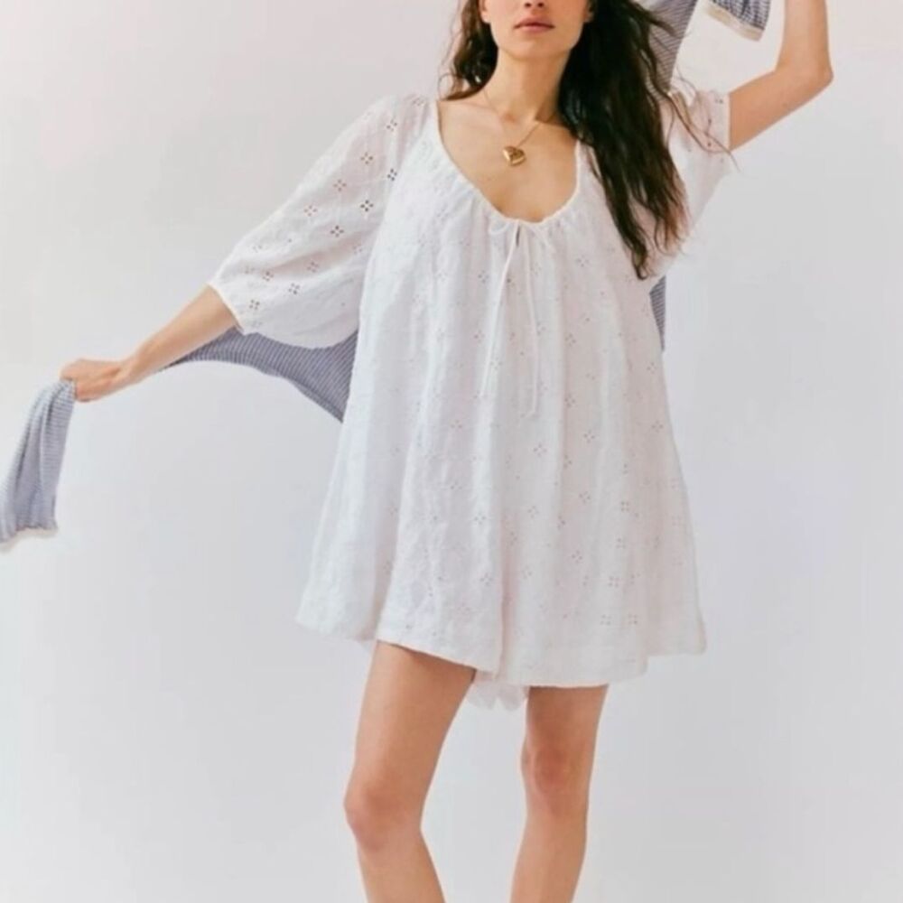 Free People Romper eyelet bop around womens White (large) feminine flowy boho